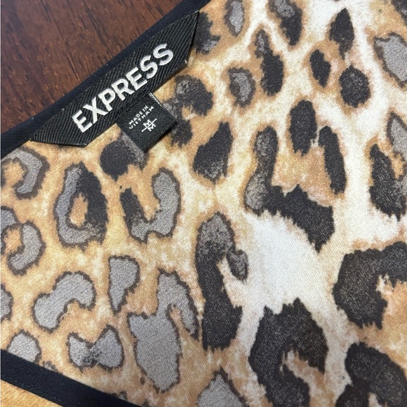 Express Leopard Print V-Neck Camisole - Brown & Black - Picture 3 of 4